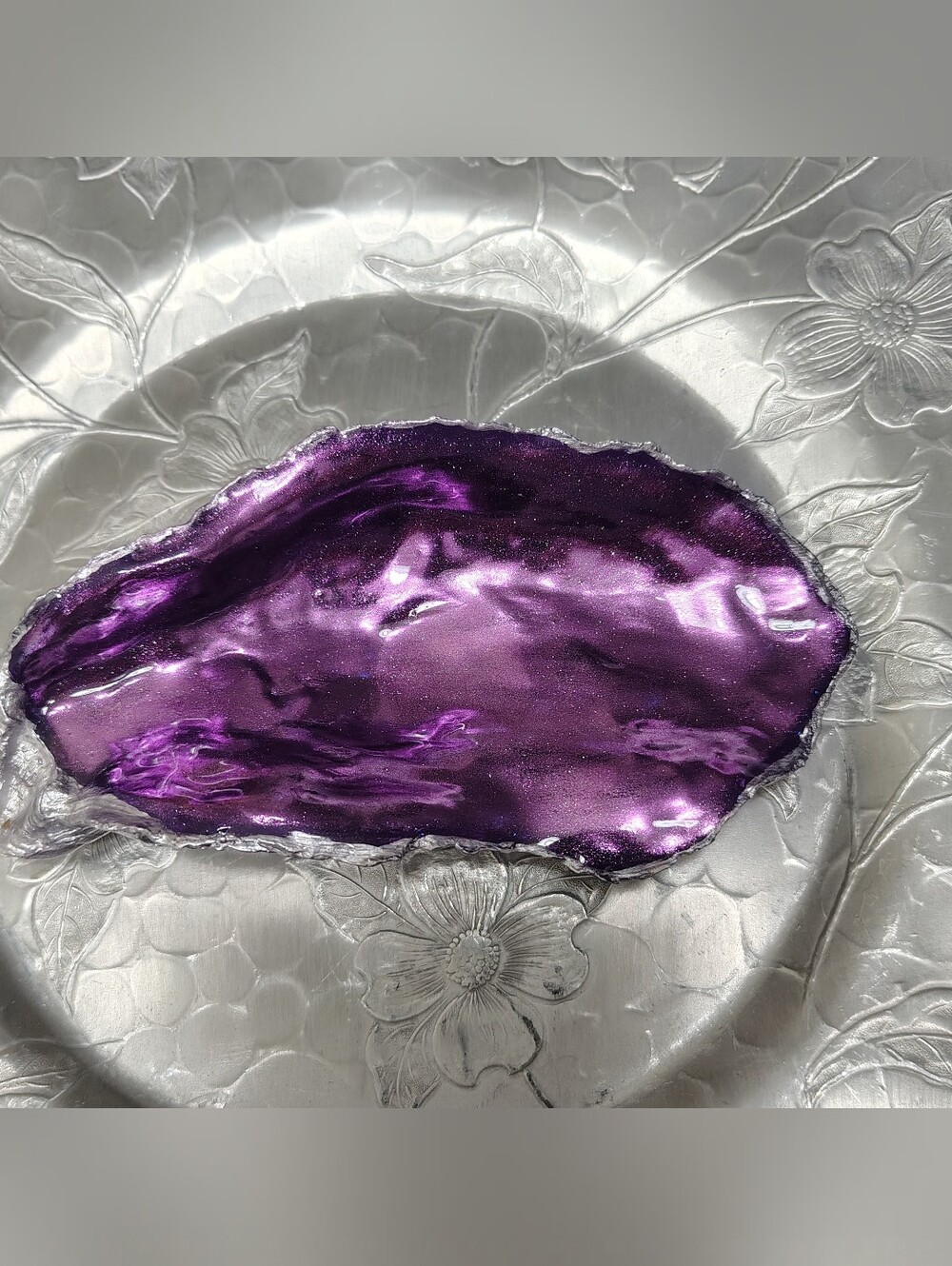 Beautiful Large Oyster Shell Trinket Dish In Purple Metallic Resin Silver Trim